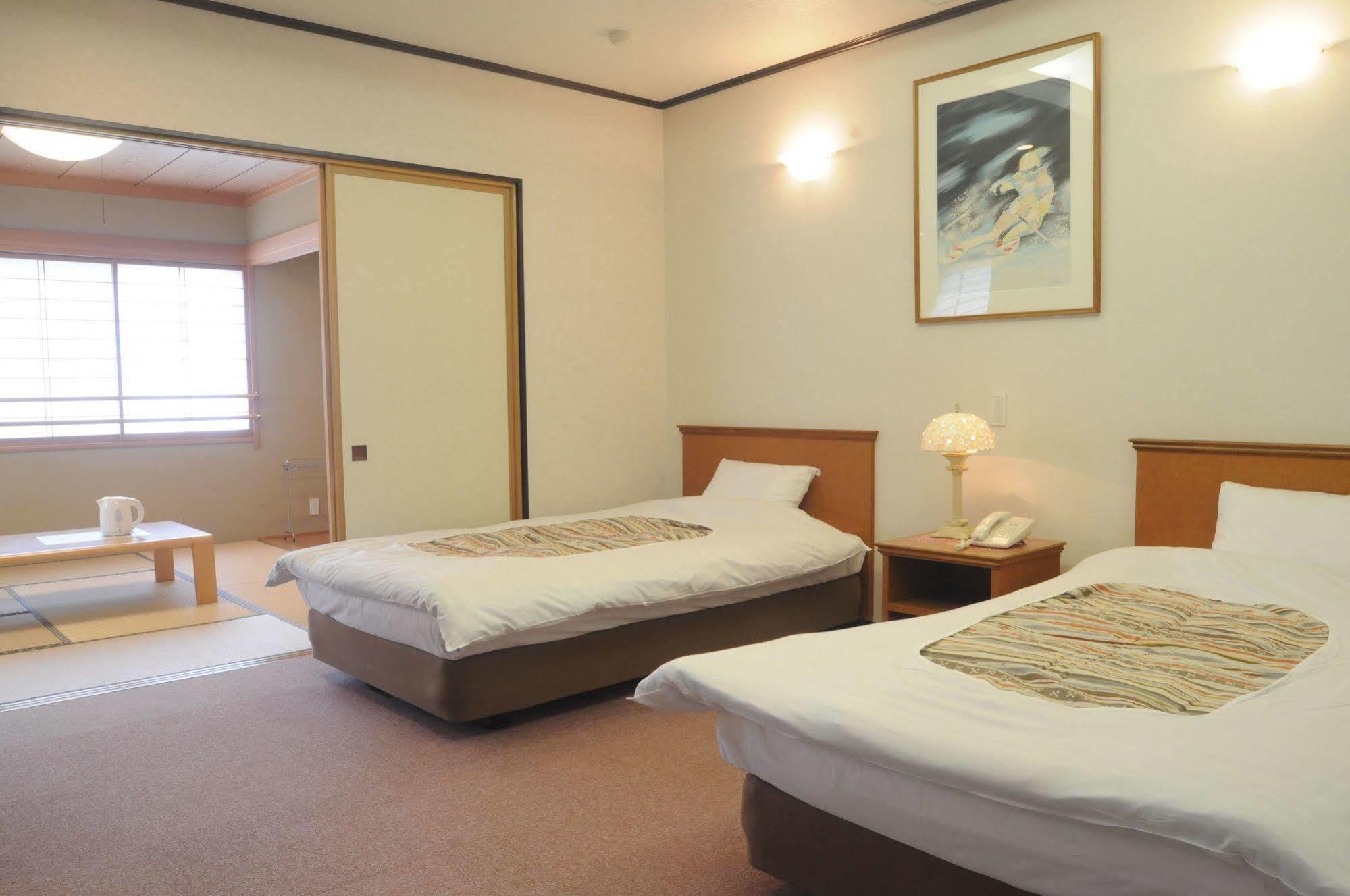 Hotel Bonfire 白馬村 エクステリア 写真
